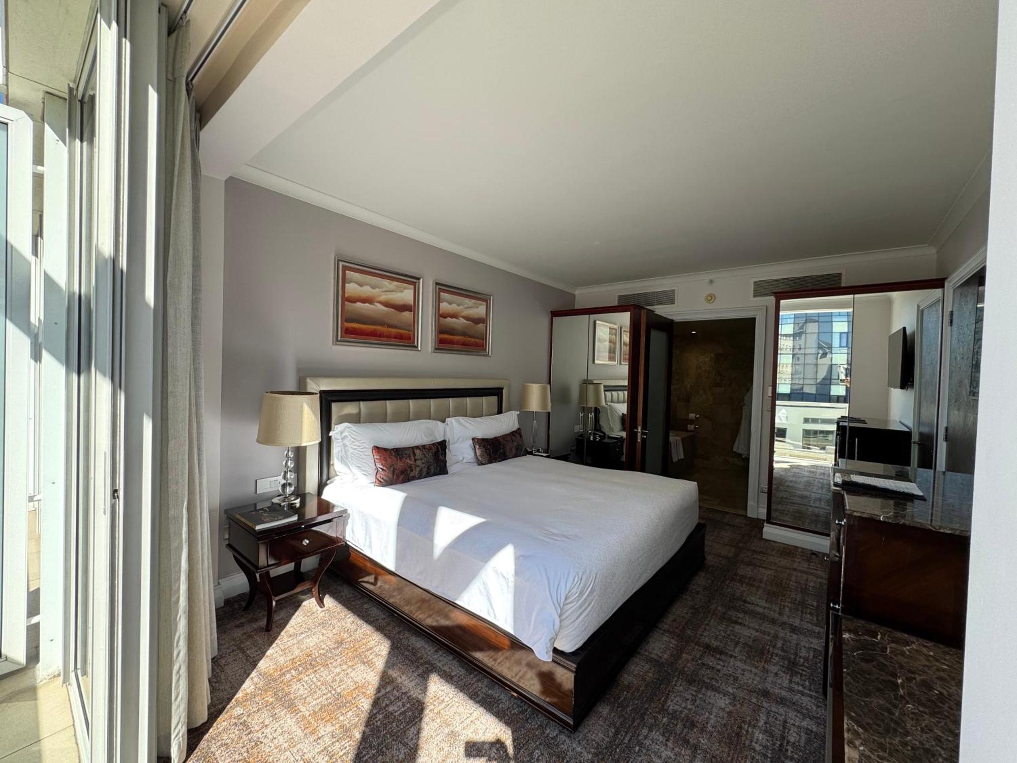 Luxury Residence At Taj Cape Town - Top Corner Apartment With Balcony - Newly Renovated Luaran gambar